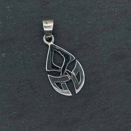 Přívěsek  stříbrný - Keltský uzel - malý